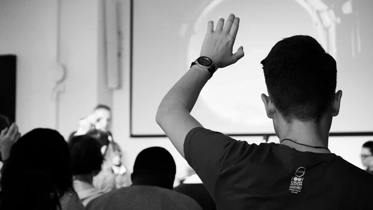 Como Dominar o Estresse no Ensino: 7 Estratégias Essenciais