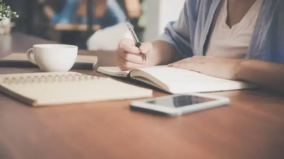 Técnicas Práticas de Escrita: Um Caminho para Autores Iniciantes