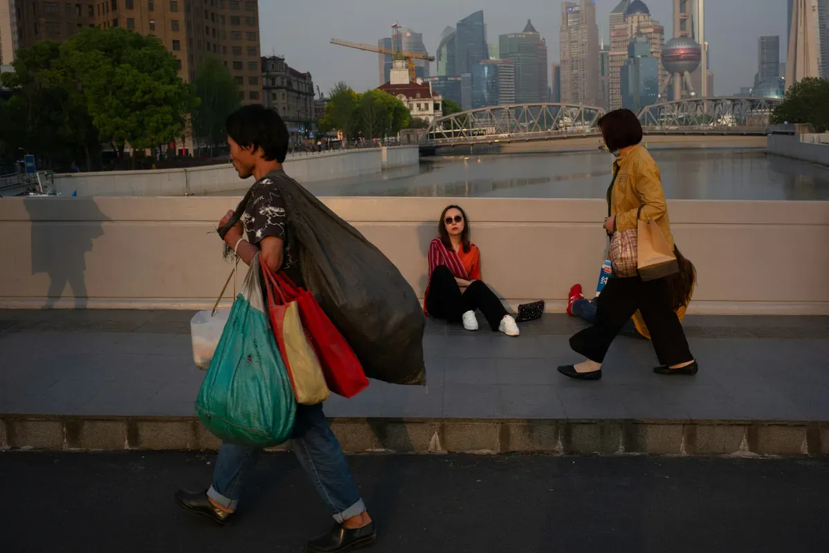 Globalização e Desigualdade: O Desenraizamento Cultural