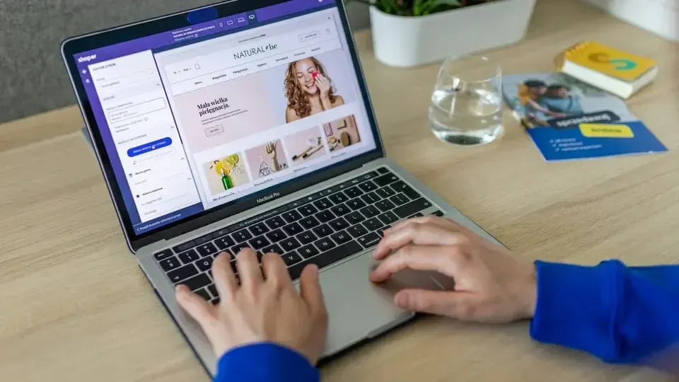 Estratégias de marketing digital para e-commerce: como navegar em crises e oportunidades