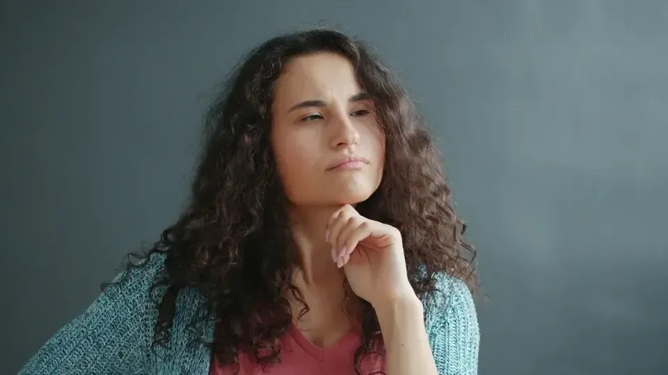 Como as emoções influenciam nossa tomada de decisões