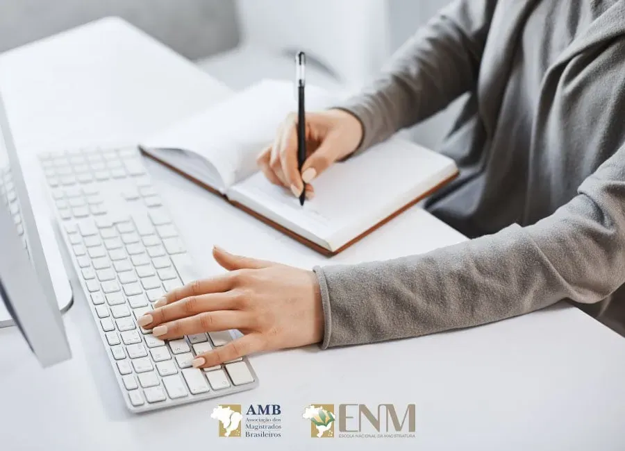 ENM oferece curso sobre impactos do teletrabalho, qualidade de vida e direito à desconexão