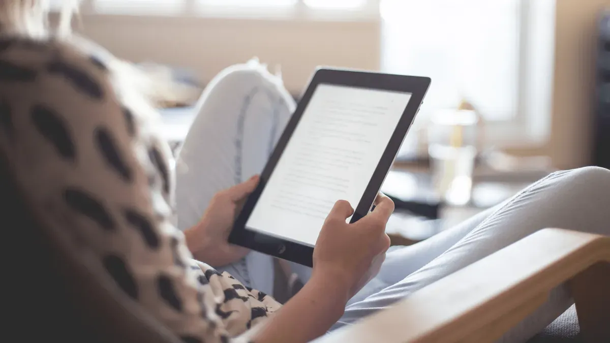 5 livros-reportagem para se manter conectado com a atualidade