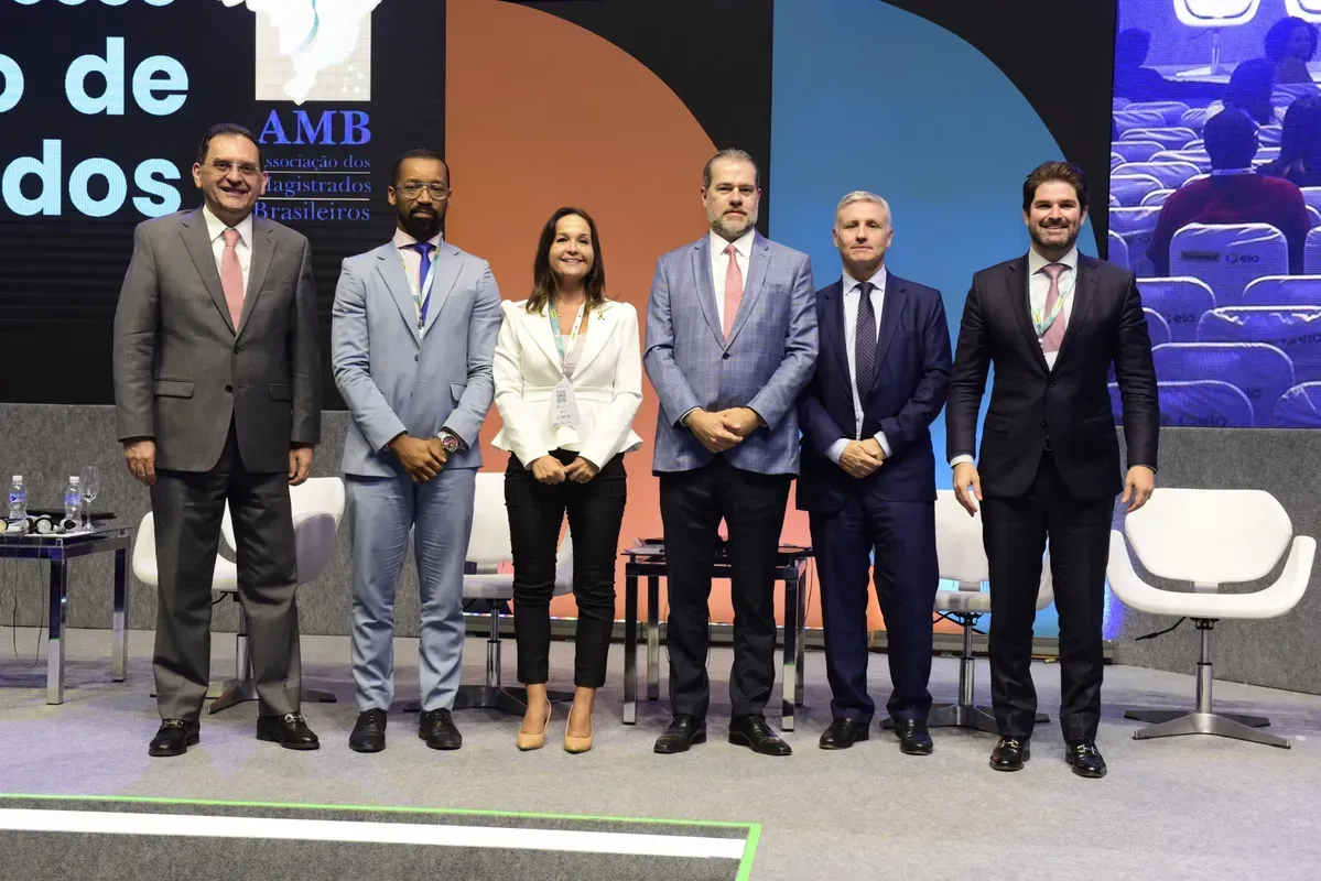 Em painel, Ministros e autoridades discutem o futuro dos direitos fundamentais