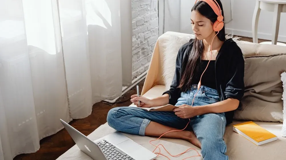 Pesquisa revela que Geração Z prefere estar desempregada a infeliz no trabalho