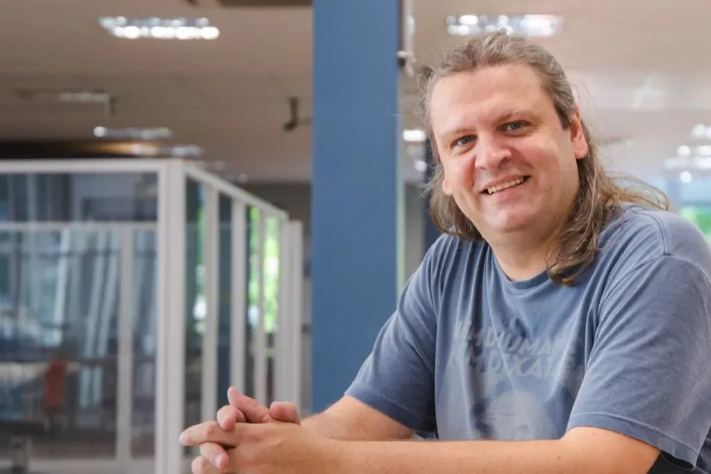 Quem é Fábian Chelkanoff Thier