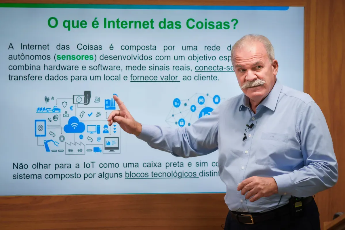 Paulo Spaccaquerche: o homem e a máquina