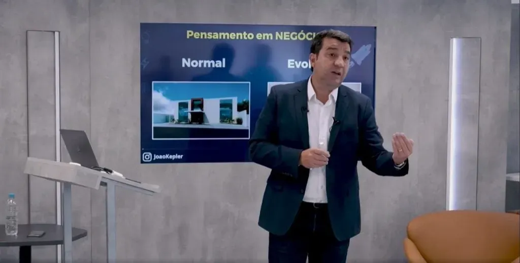 João Kepler: pensamento everywhere